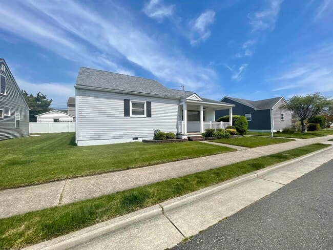 Photo - 307 N Essex Ave