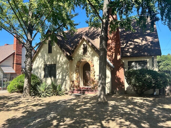 Photo - 4 Bedroom/2 Bath Modesto Ca