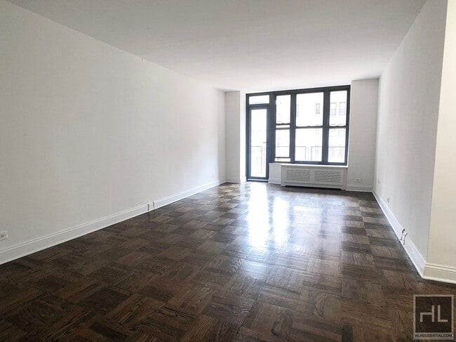 Building Photo - EAST 35 STREET Unit 6I Rental