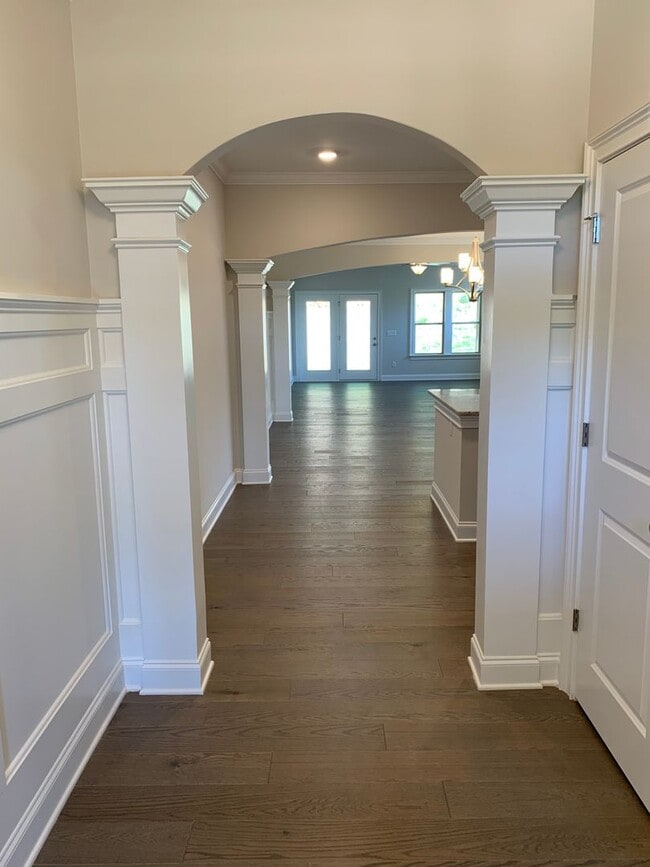 Photo - HOME IN PARC @ THE AU CLUB