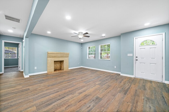 Photo - 1247 Cherokee Ave