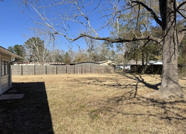 Photo - 230 N Holly Ave