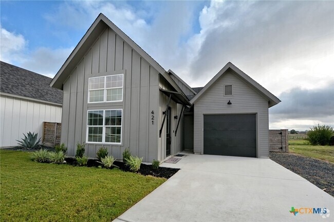 Building Photo - 421 Constance Dr Rental