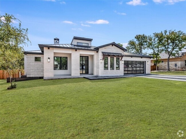 Building Photo - 21 Champions Cir Rental