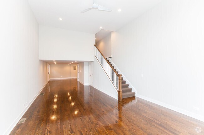 Building Photo - 1214 W Wrightwood Ave Unit 1 Rental
