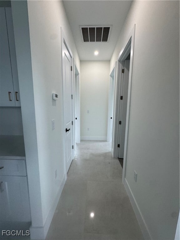 Building Photo - 215 SE 23rd Terrace