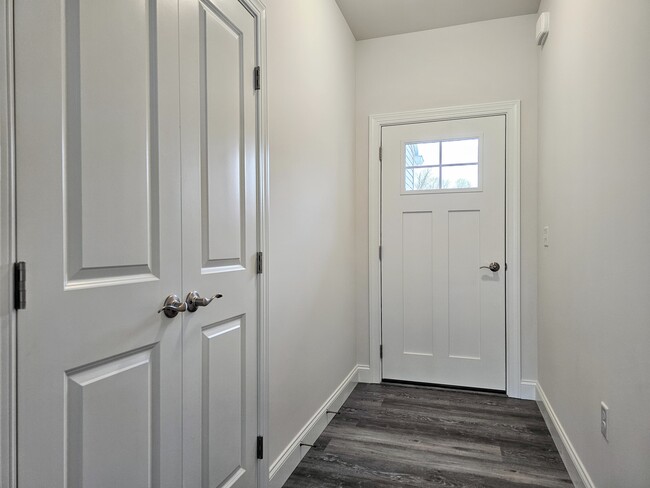 Photo - 121 Magnolia Dr