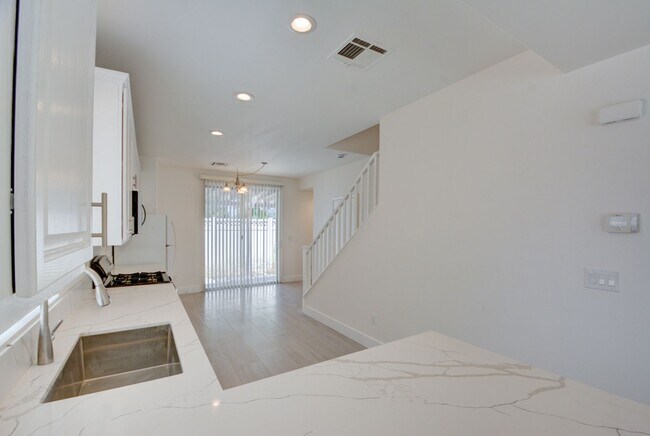 Photo - 2 Story 2 Bedroom Gated Community Amazing Location