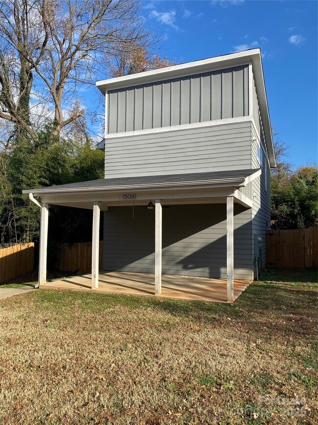 Building Photo - 1506 Wembley Dr Rental