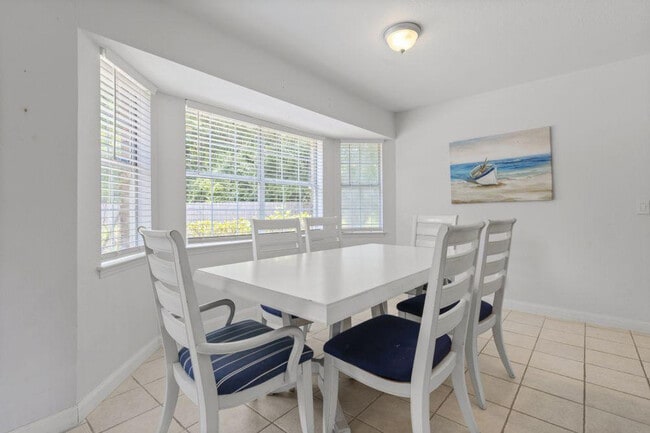 Photo - 406 Shorewood Cir Unit ID1265965P