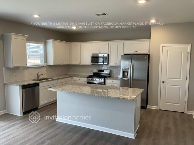 Photo - 516 Almere Dr