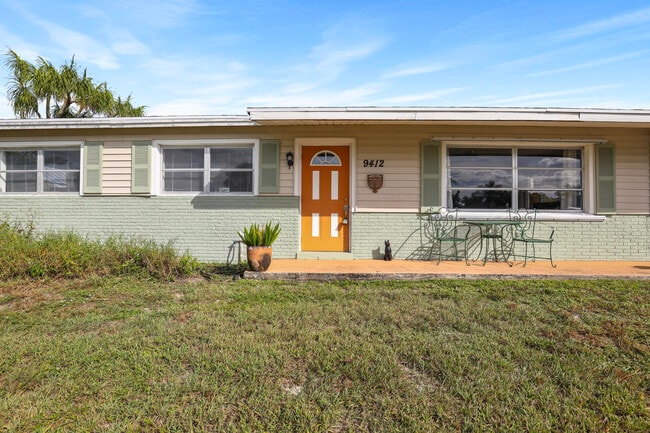 Building Photo - 9412 Bellewood St