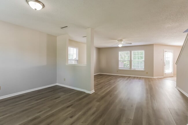 Photo - 10841 Zimmerman Ln