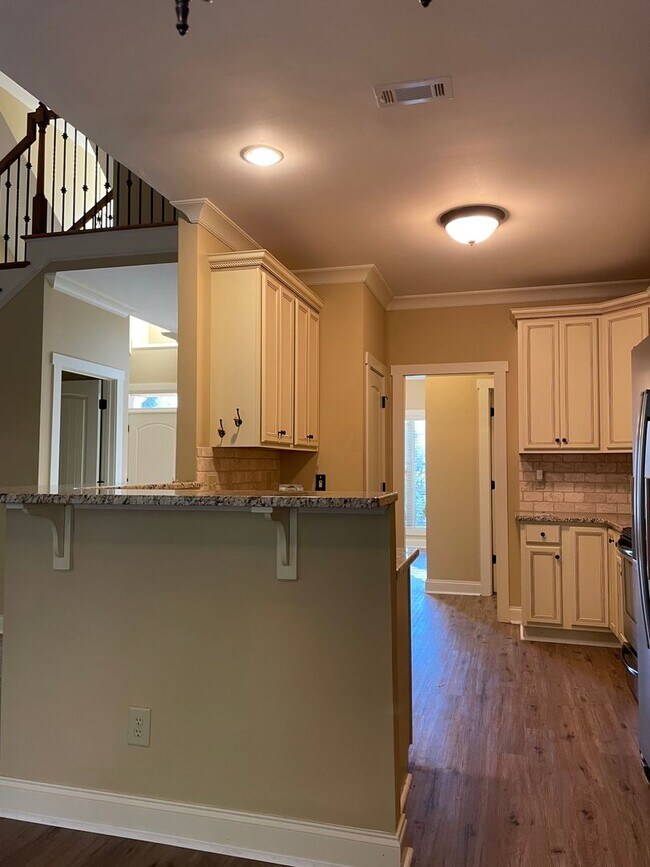 Photo - 352 Lightness Dr