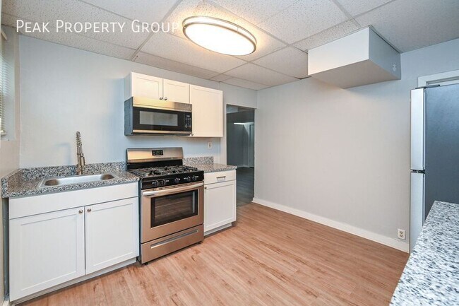 Photo - 872 Clifton Crest Terrace Unidad 3