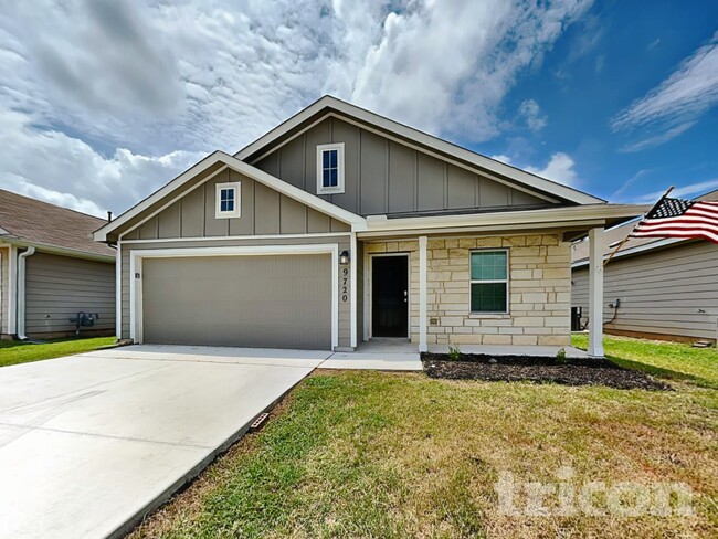 Building Photo - 9720 Marbach Brk