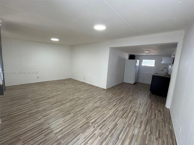 Photo - 11942 N Branch Rd