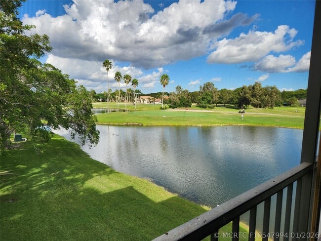 Building Photo - 16100 Golf Club Rd Unit 301