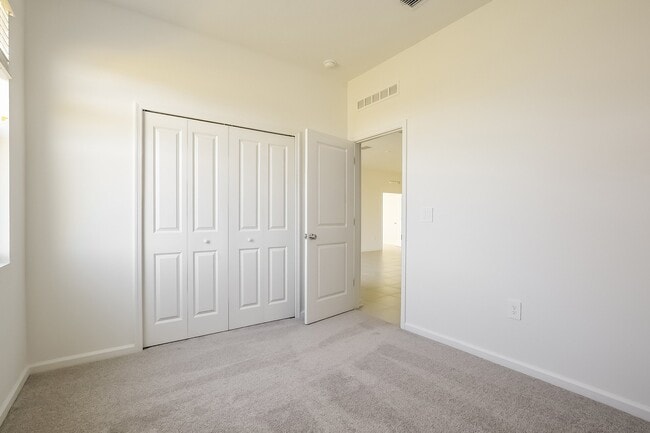 Photo - 7656 Gemstone St