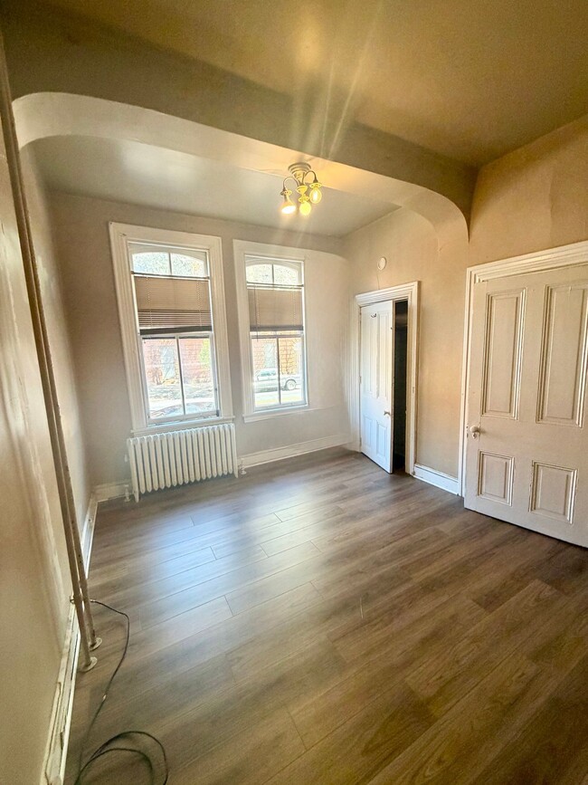 Photo - 446 N Duke St Unit 1r