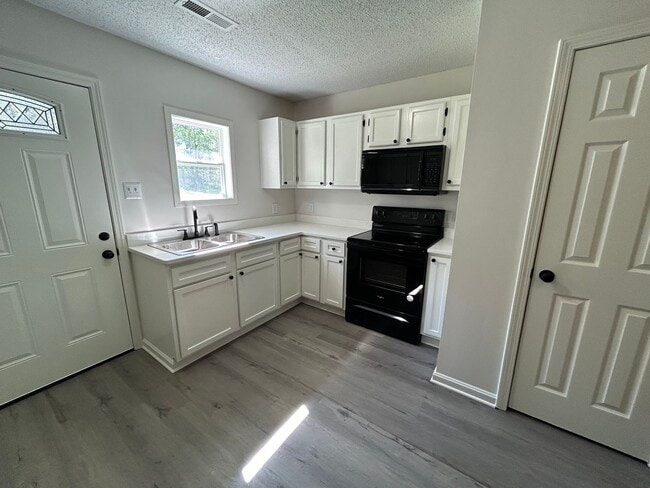 Photo - 1154 S Washington Ave Unit 1154 S. Washington Ave