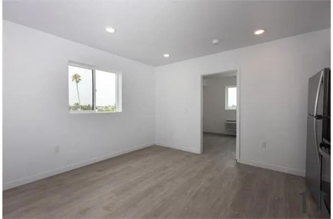 Photo - Gorgeous 1 bed/1 bath and Studio units ~ LA City Section 8 Voucher Accepted!