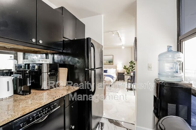 Photo - 620 Peachtree St NE
