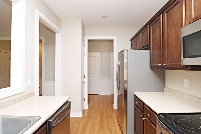 Photo - Townhome With Large Fenced Yard Near Rt 29 & Shops at Stonefield