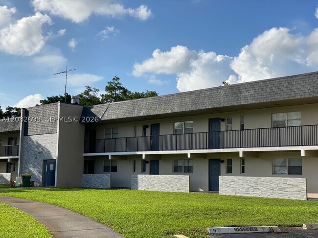Photo - 7831 N Colony Cir Unit 206