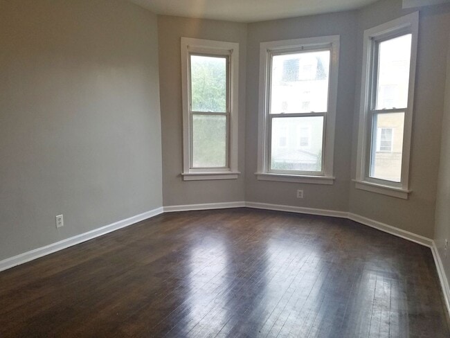 Photo - 2308 N Mango Ave Unit 2