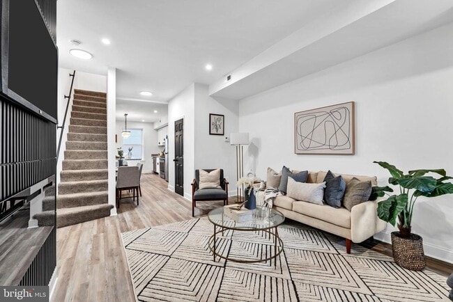 Building Photo - 3202 McElderry St