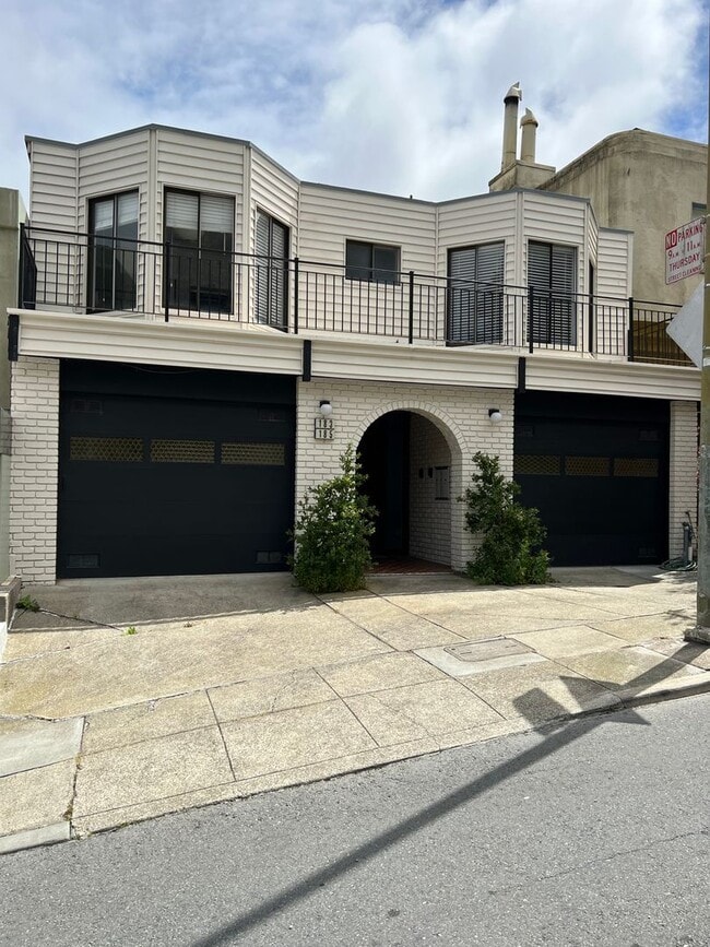 Building Photo - 185 Villa Terrace Unit 1