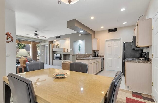 Photo - 9253 N Firebrick Dr Unit #114