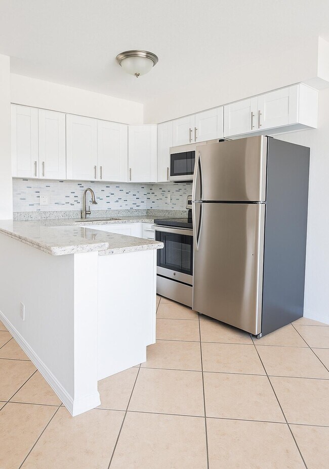 Photo - 4670 NE 5th Ave Unidad 9