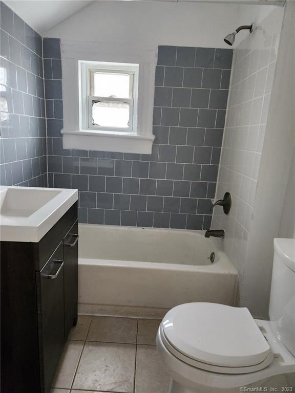 Photo - 233 Monroe St Unit 3