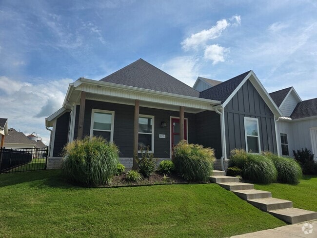 Building Photo - Beautiful Cottage Rental