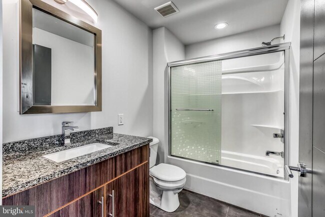 Photo - 4800 Brown St Unit 405