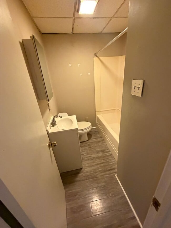 Photo - 136 Morton Ave Unit 3