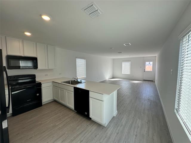 Photo - 905 Blue Heron Dr