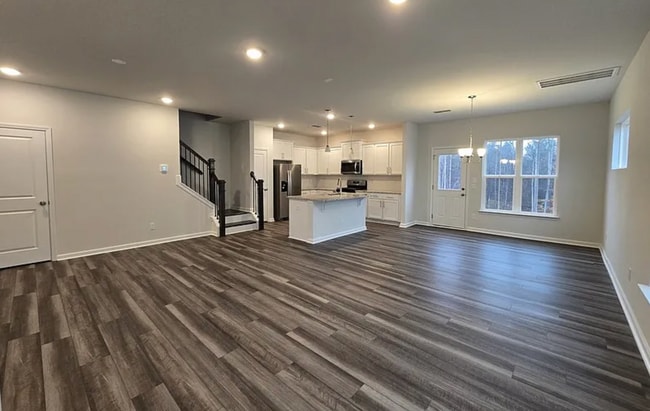 Photo - 4033 Beckton Trl