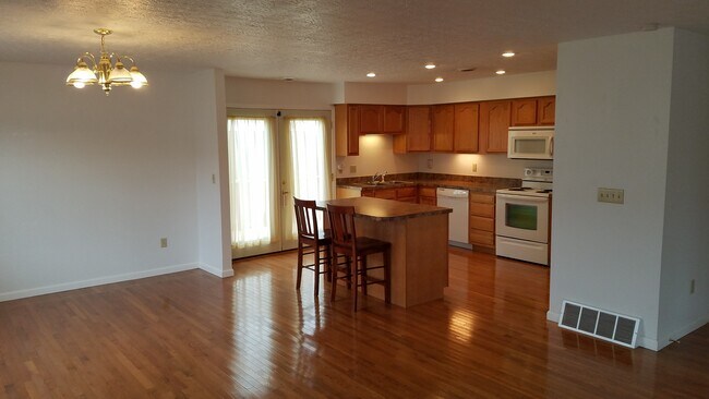 Photo - 6 Lincoln Heights