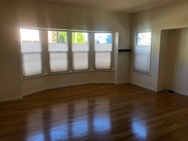 Photo - 352 Palm Ave Unidad 2