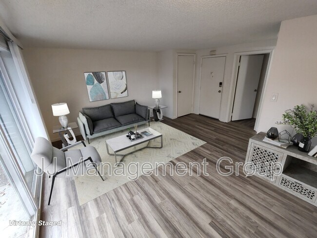 Photo - 1622 W 7th Ave