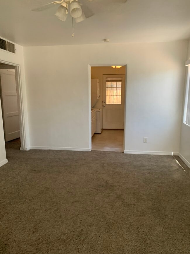 Photo - 1623 Thelma Ln Unit Apartment
