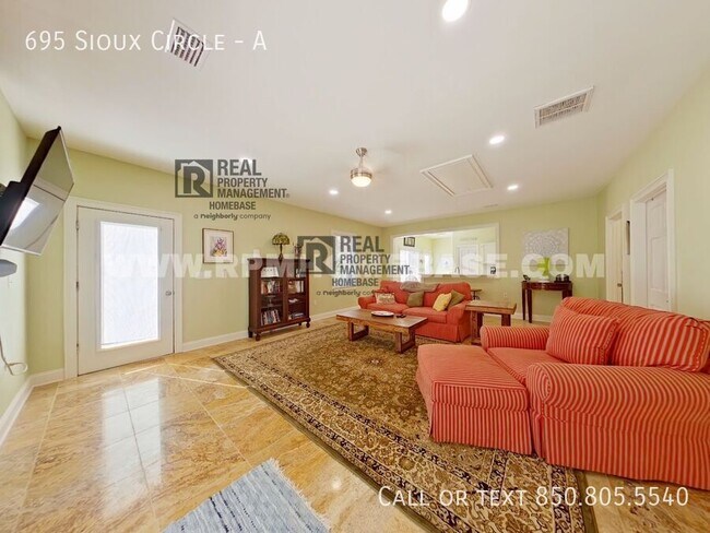 Photo - 695 Sioux Cir