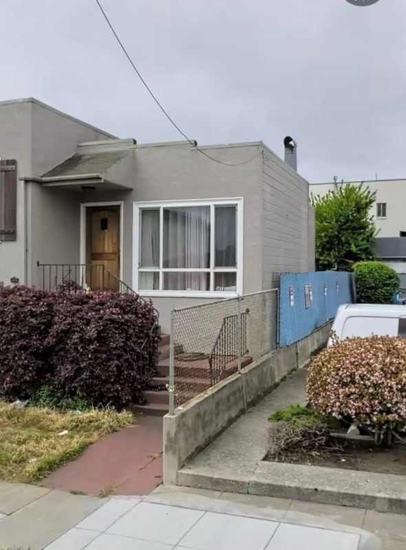 Photo - 437 Mastick Ave