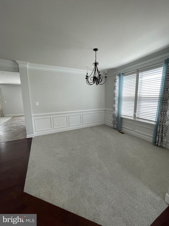 Photo - 43691 Yulan St