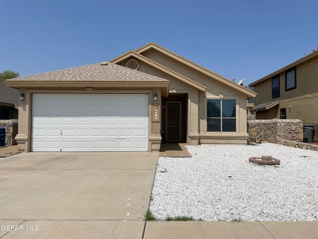 Building Photo - 11249 Duster Dr