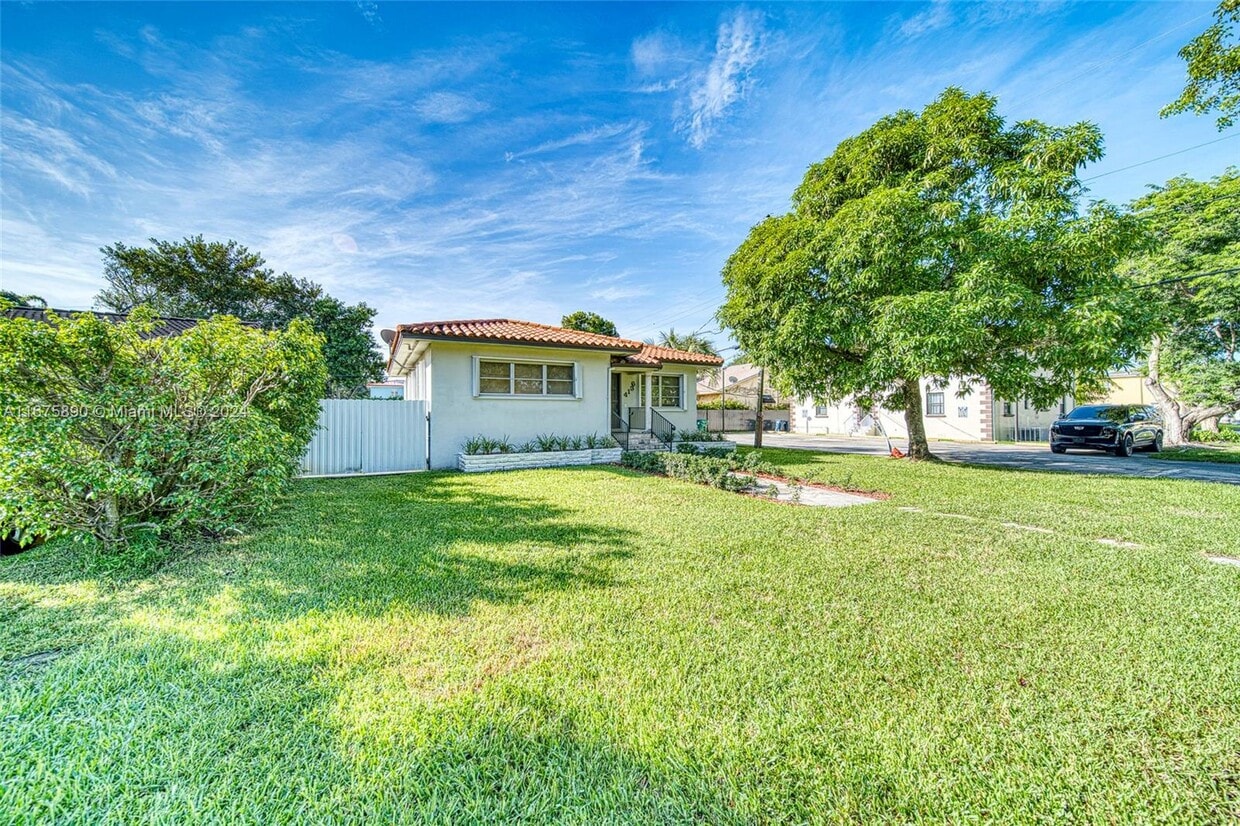 Photo - 4136 SW 14th St (Miami, FL)