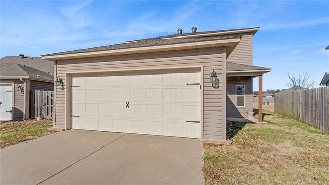 Building Photo - 4600 W Colfax Loop